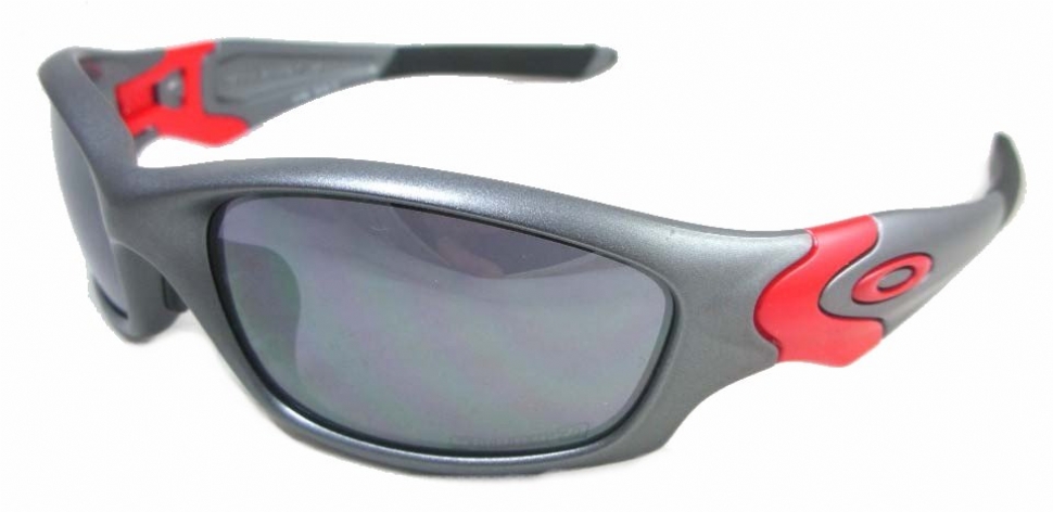 oakley ducati
