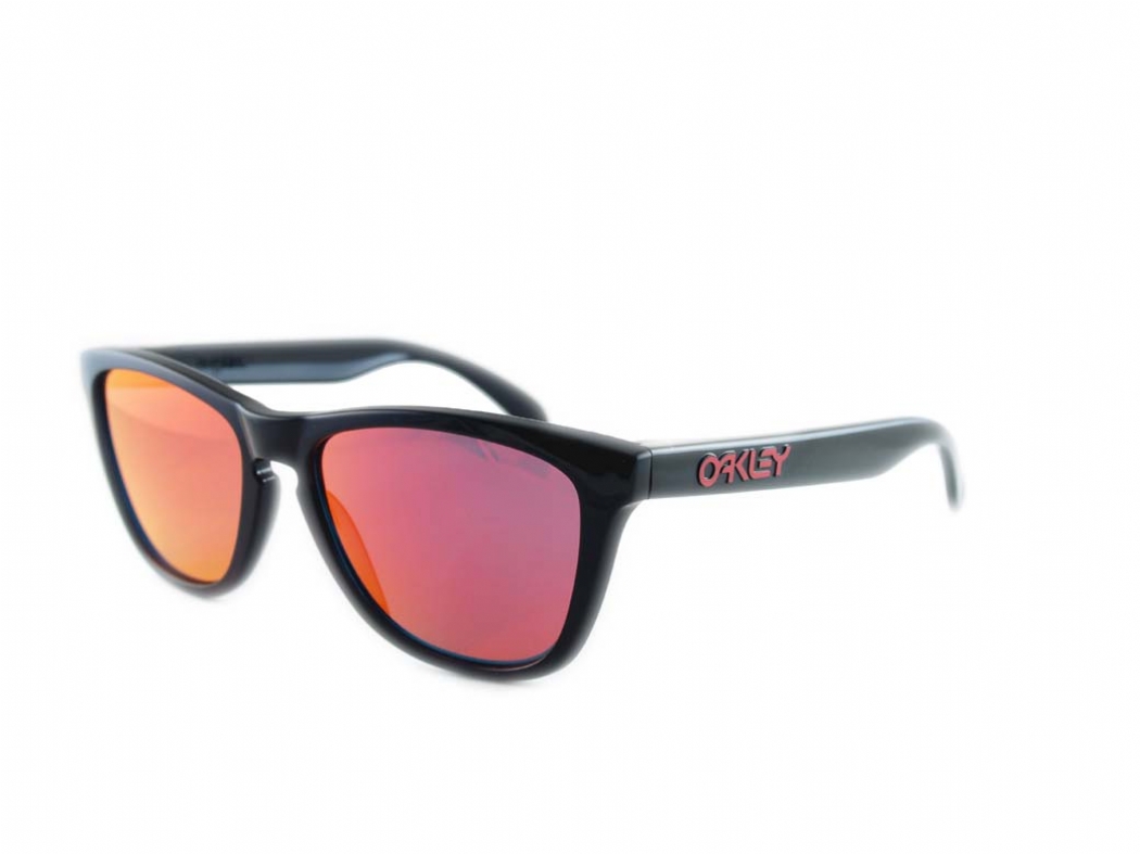 OAKLEY  
